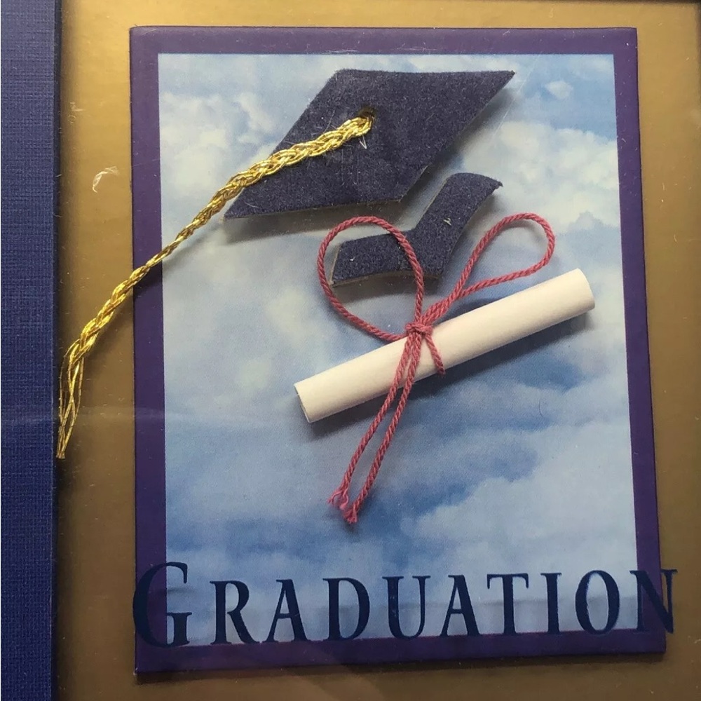 new 12” Graduation Scrapbook Photo Memory Album “Hold Fast To Your Dreams” - Picture 2 of 8